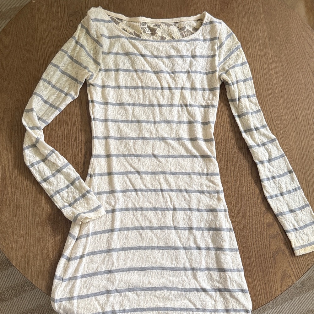 Abercrombie & Fitch Cream Lace Detail dress